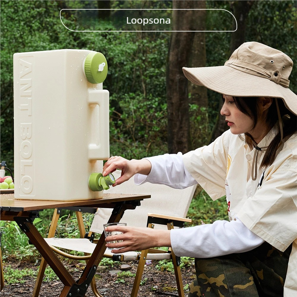 Outdoor camping portable portable vehicle water storage tank rectangular large capacity bucket