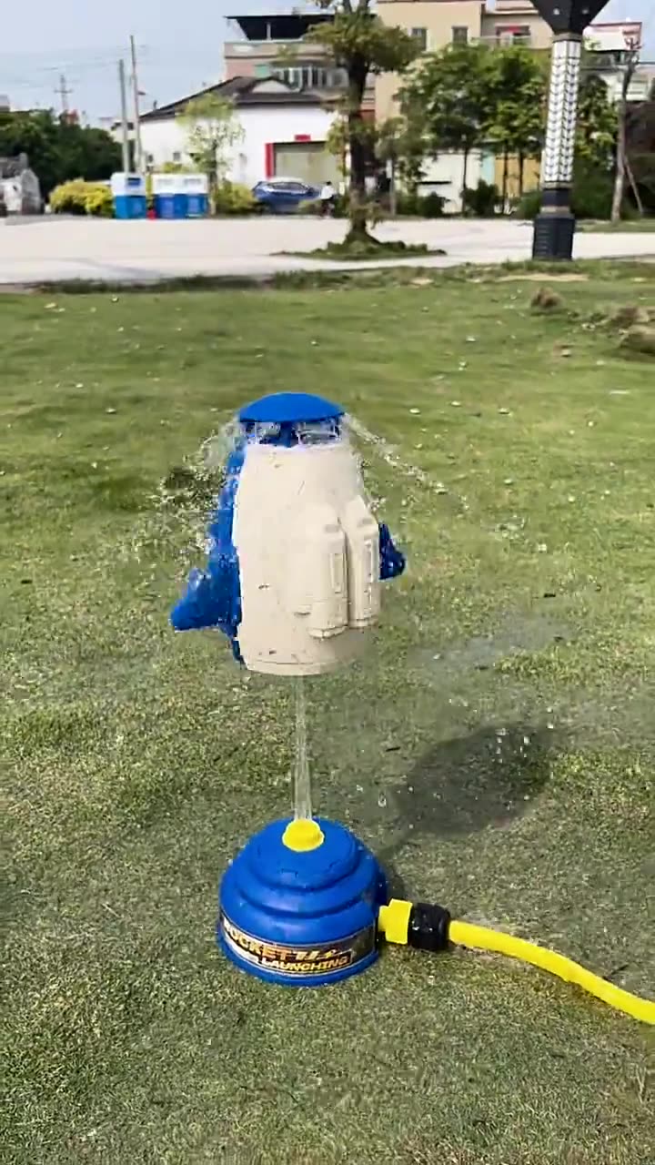 Best-Selling Airplane Rocket Water Sprinkler Toy 2025